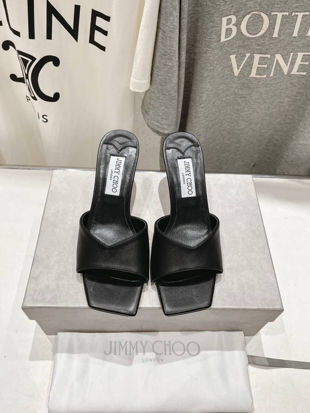 高版本出厂 Jimmy Choo*｜Jc 吉米周2024Ss夏季新款简约高跟拖鞋 原版套楦，完美的线条，简约大气上脚显气质粗跟舒适百搭，还能拉长双腿显高显瘦显腿